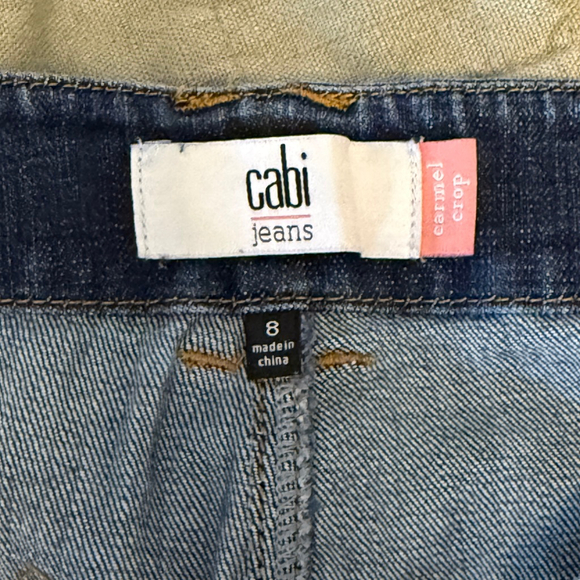 CAbi Carmel Crop #6704 Size 8 EUC - Picture 6 of 11